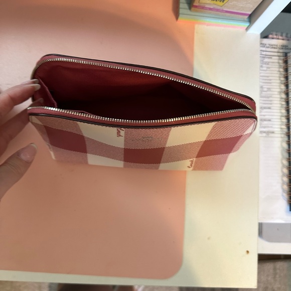 Coach City Buffalo Plaid Zip Tote with matching cosmetic case - Picture 2 of 3